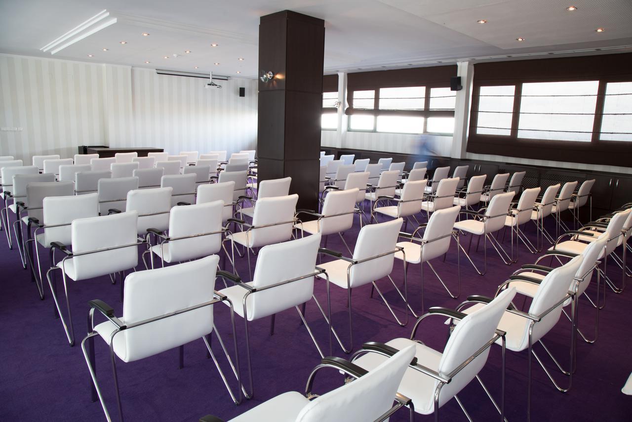 Caprioara Spa&Wellness Resort Covasna Bagian luar foto